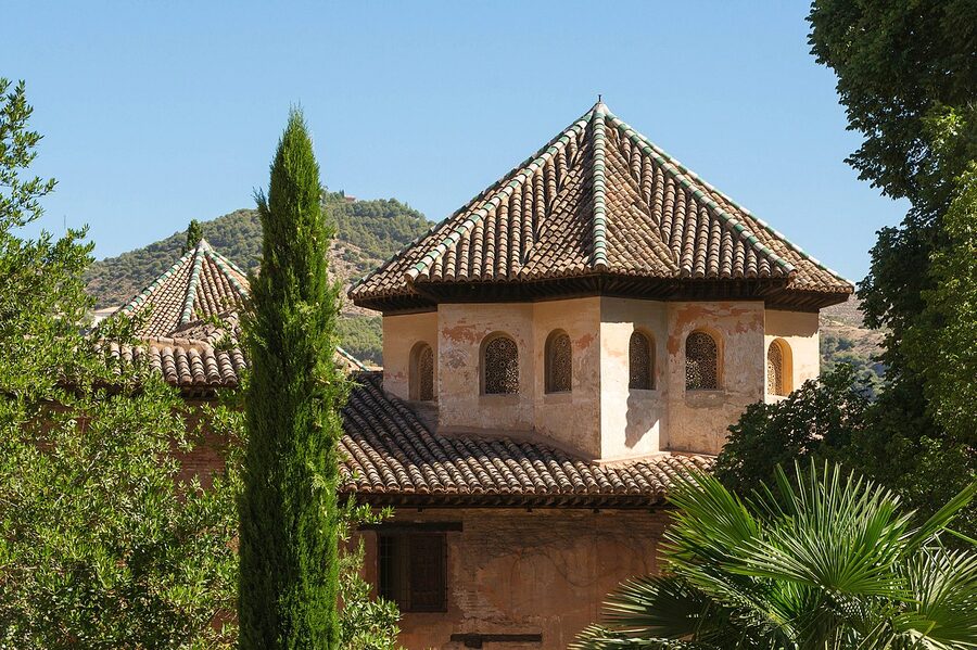 Alternate view of the Sala de los Abencerrajes stalactite dome at the Alhambra