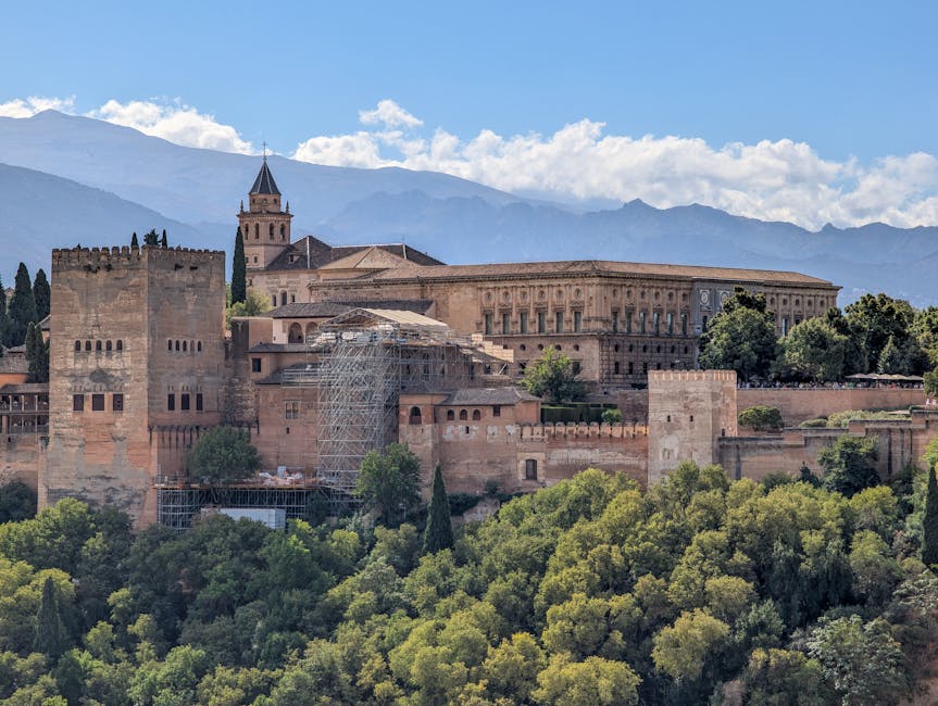 Booking the Alhambra Without the Bots