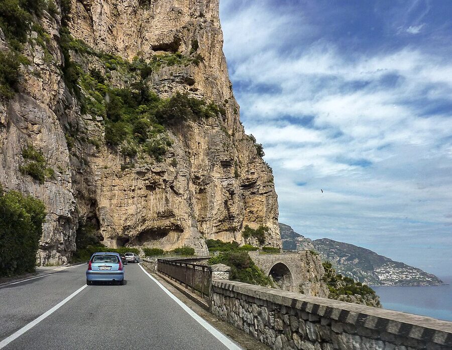 SS163 Amalfi Drive coastal road