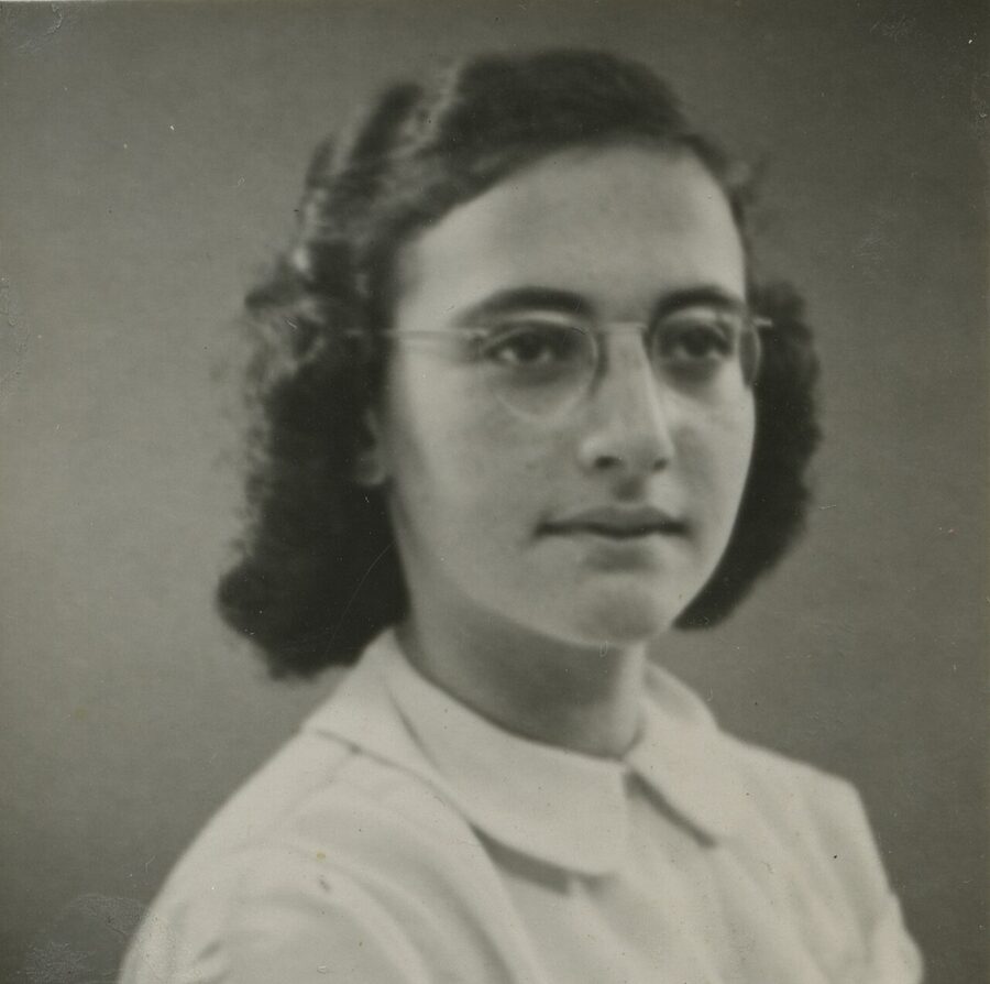 Margot Frank 1940 Amsterdam