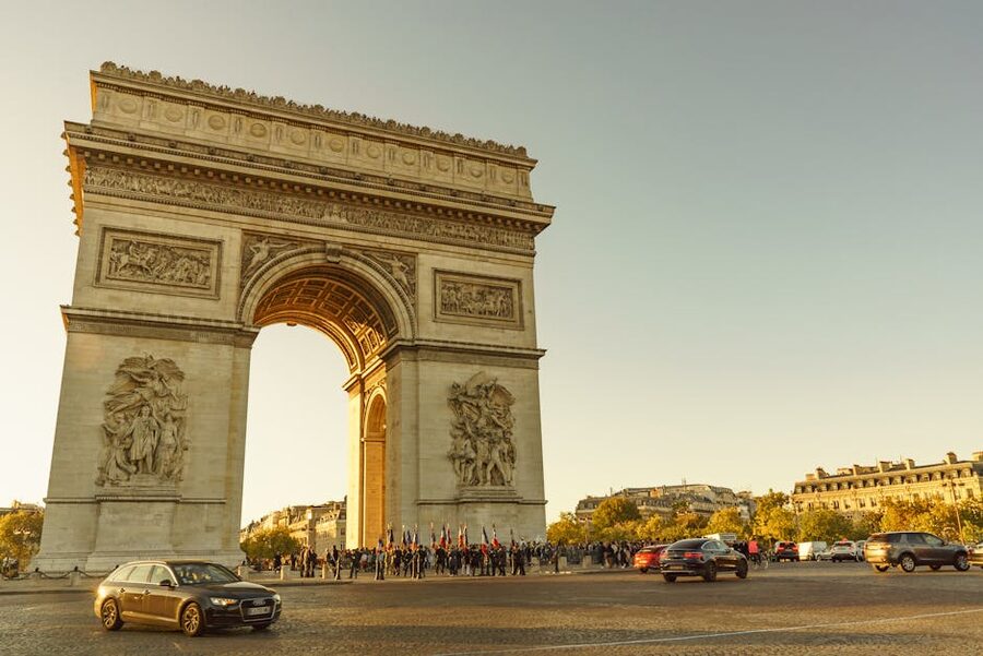 Arc de Triomphe sunset Paris
