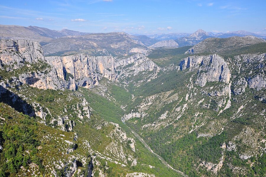 Belvédère du Tilleul on the Route des Crêtes overlooking the Verdon