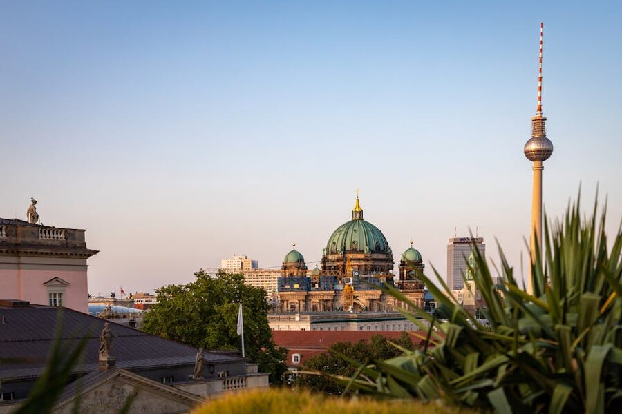 Berliner Dom and Fernsehturm at sunset