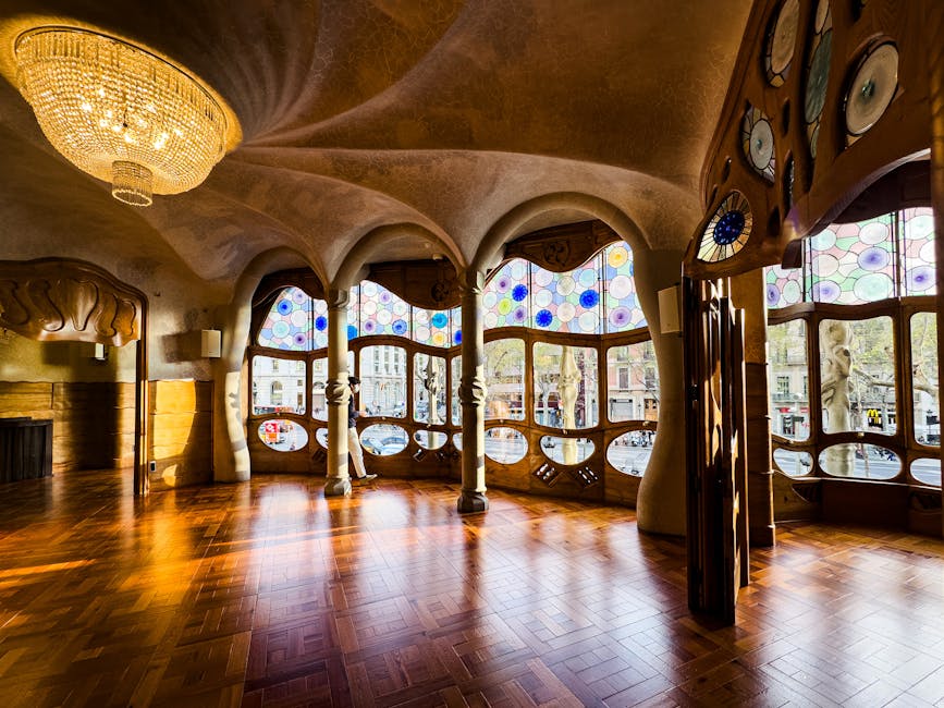 Casa Batllo Noble Floor interior with stained glass