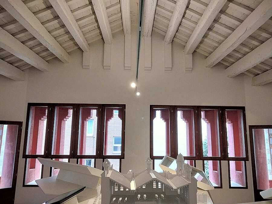 Casa Vicens attic exhibition with house models and timeline