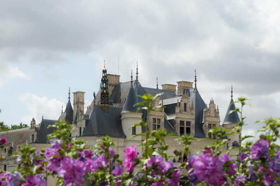 Chenonceau fairytale castle towers