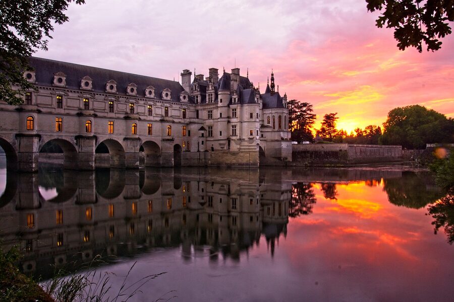 Chenonceau chateau sunset golden light
