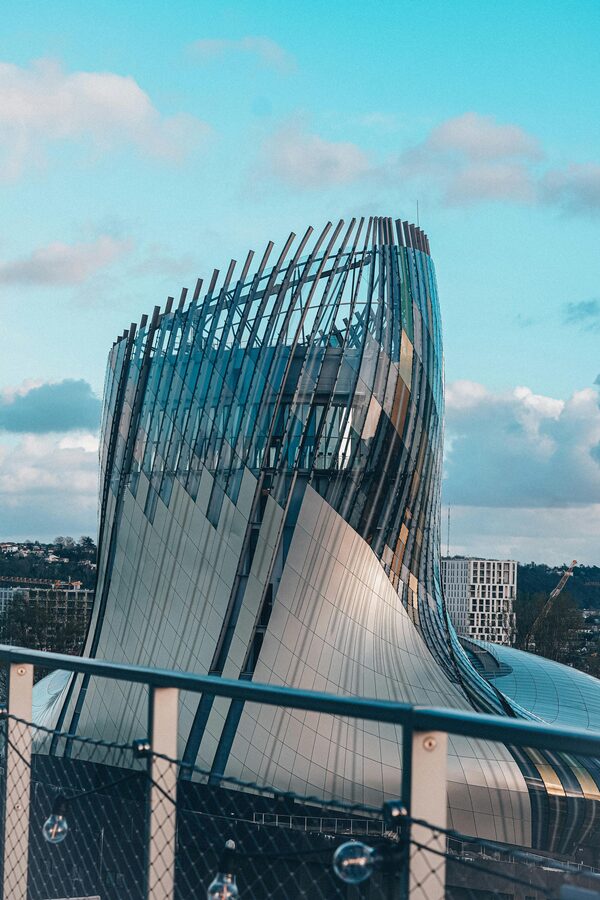 Cite du Vin under clear blue sky Bordeaux