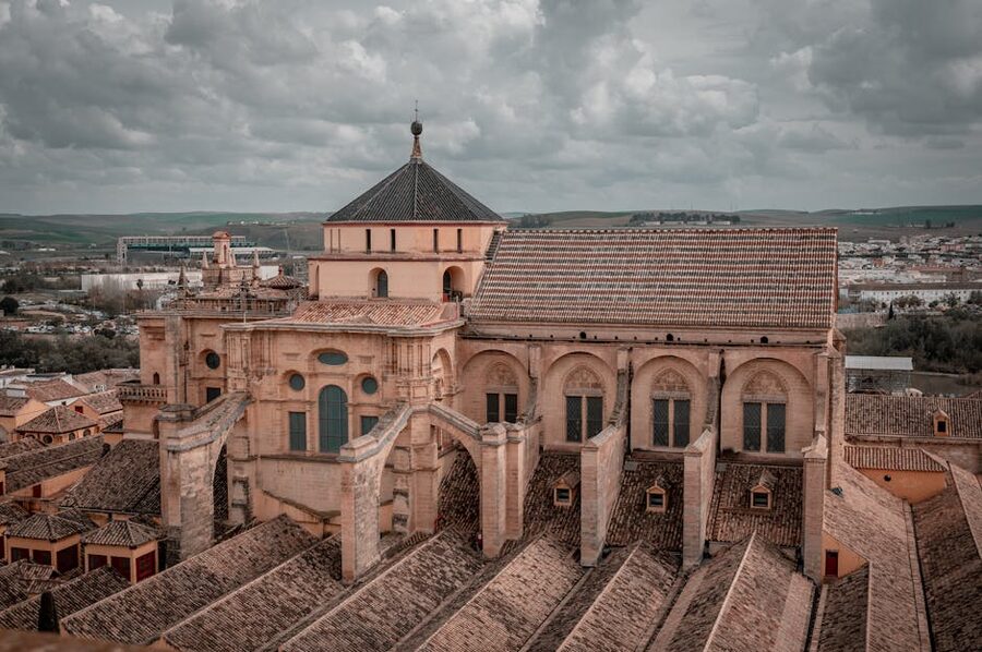 The Mosque With a Cathedral Inside