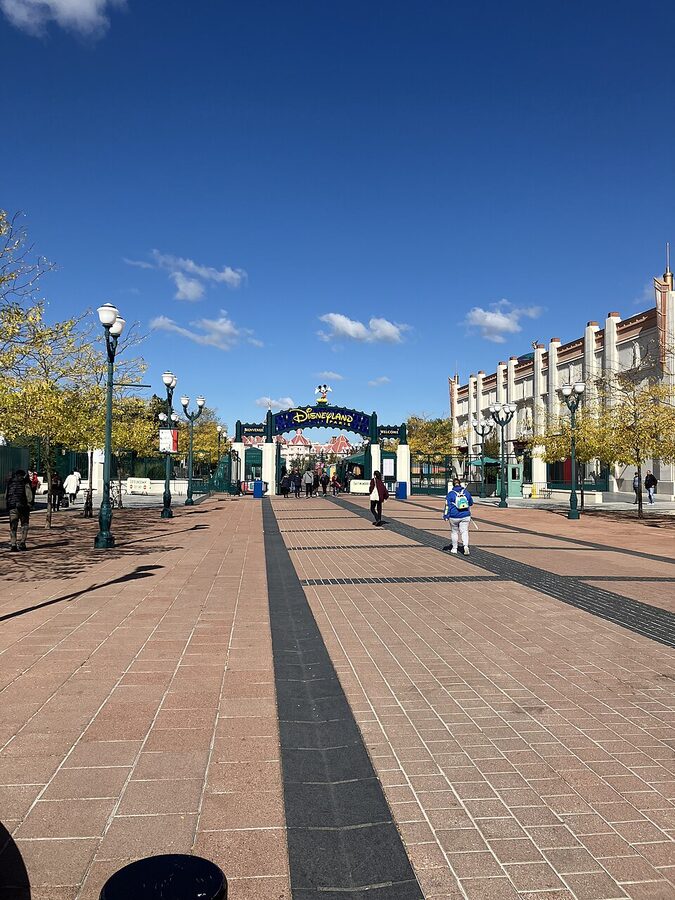 Entrance gates and floral Mickey at Disneyland Paris