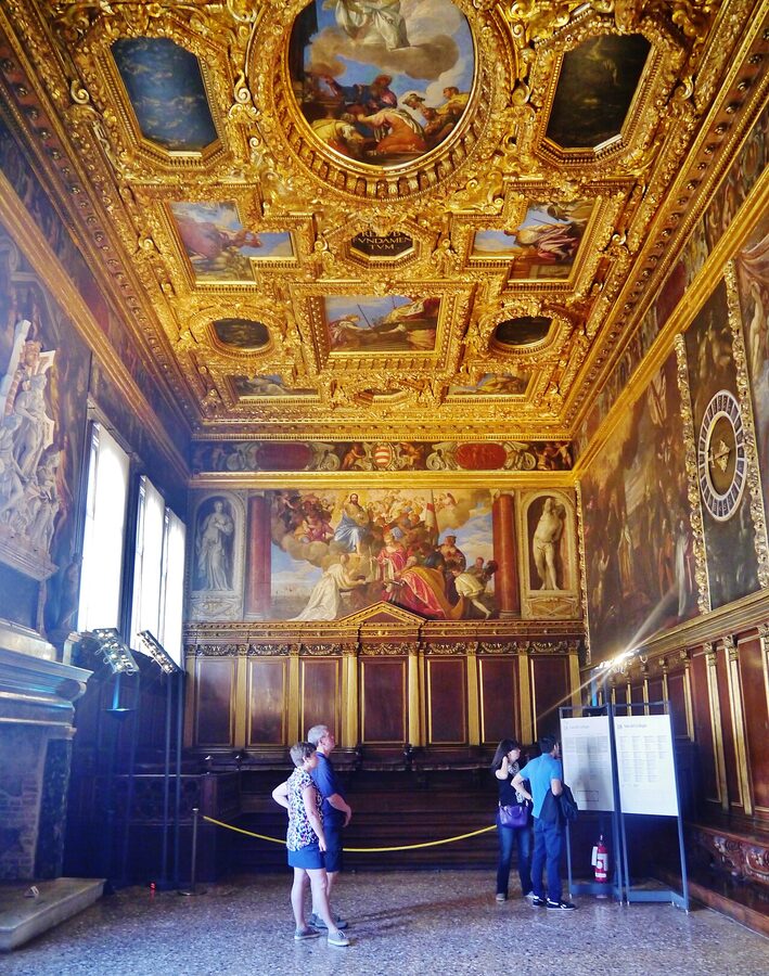 Sala del Collegio council hall inside Doges Palace