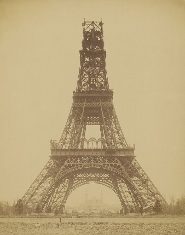 Eiffel Tower under construction November 1888