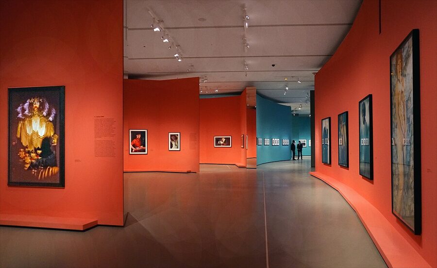 Cindy Sherman retrospective at Fondation Louis Vuitton in 2020