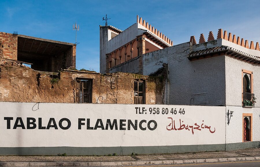 Granada tablao flamenco show Albaicin