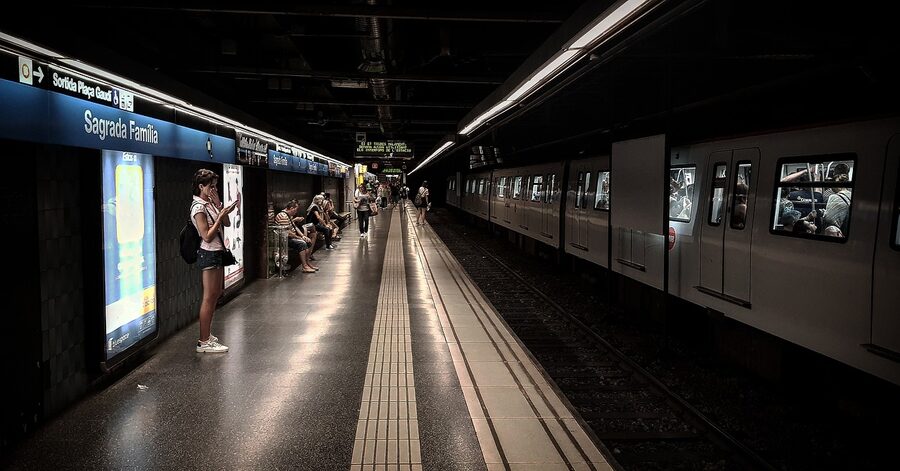 Barcelona metro platform looking down the tracks