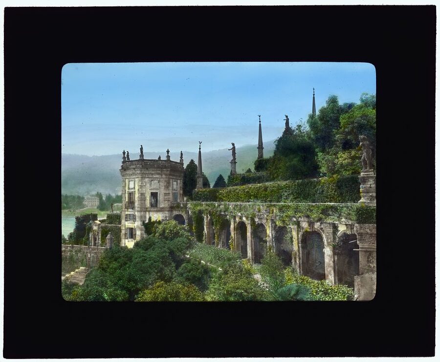 Isola Bella in a Library of Congress archival photograph from around 1925