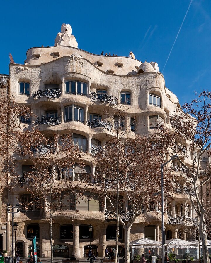 La Pedrera Casa Milà seen from Passeig de Gràcia
