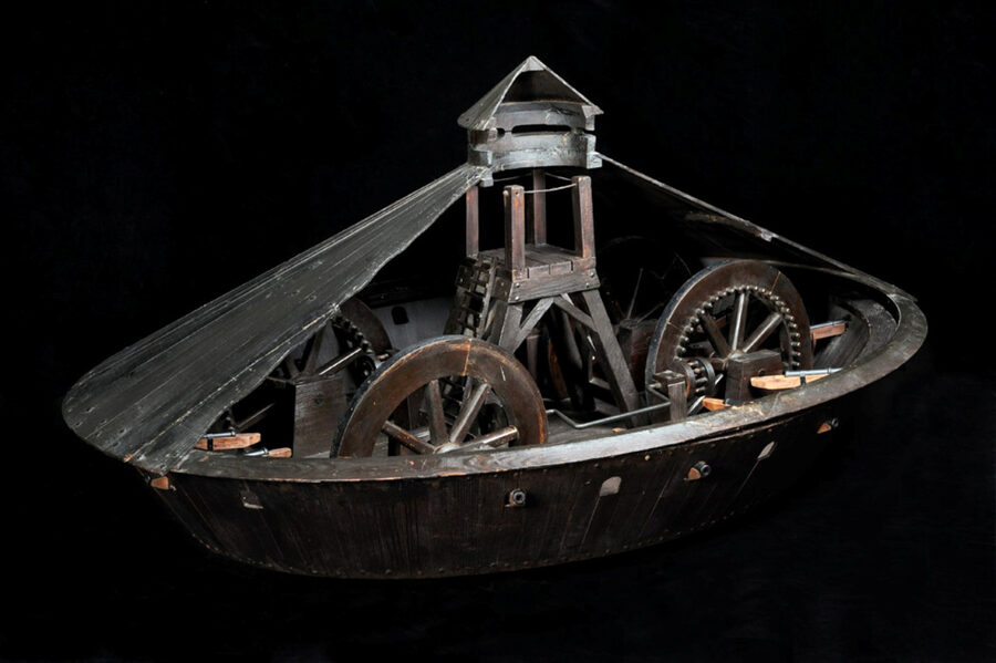 Reconstruction of Leonardo da Vinci's armoured tank from the Codex Atlanticus