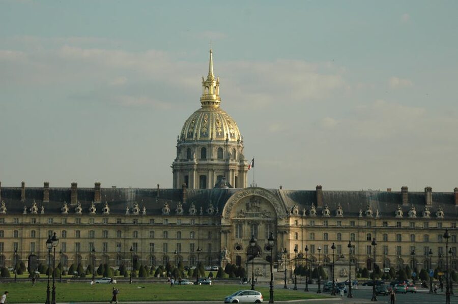Les Invalides golden dome and south facade