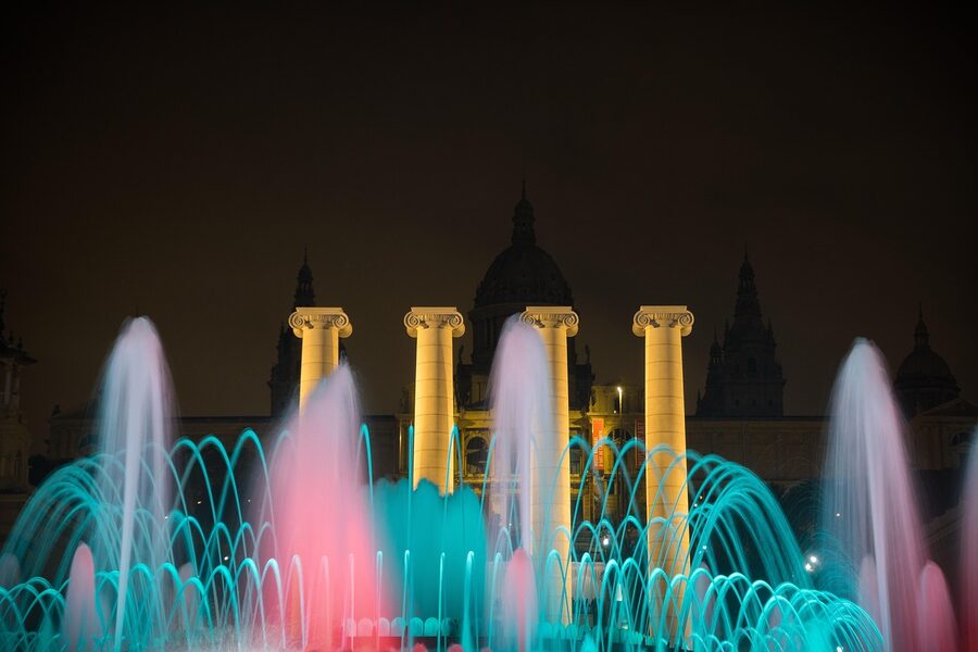 Magic Fountain of Montjuïc lit up at night