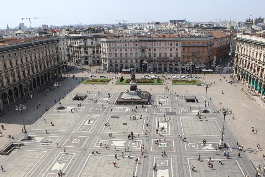 Piazza del Duomo Milan Italy