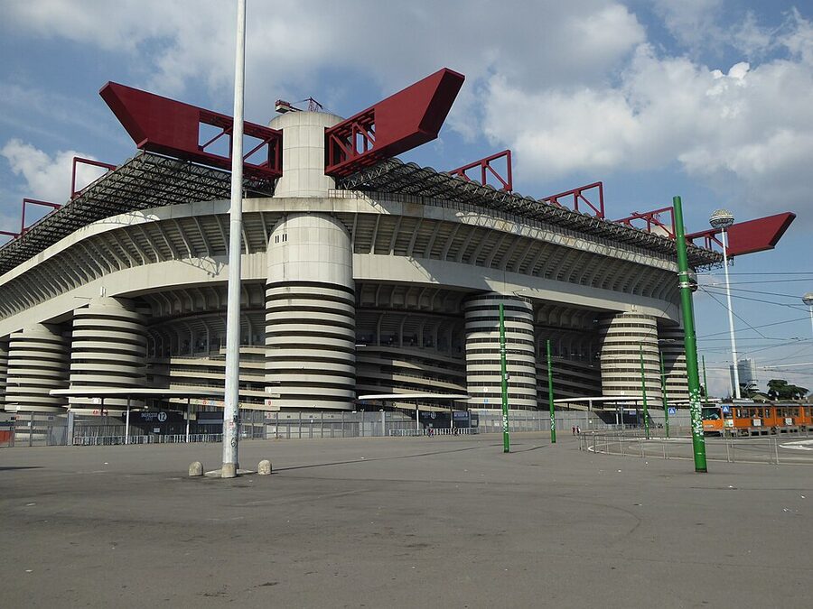 Stadio Giuseppe Meazza San Siro Milan exterior