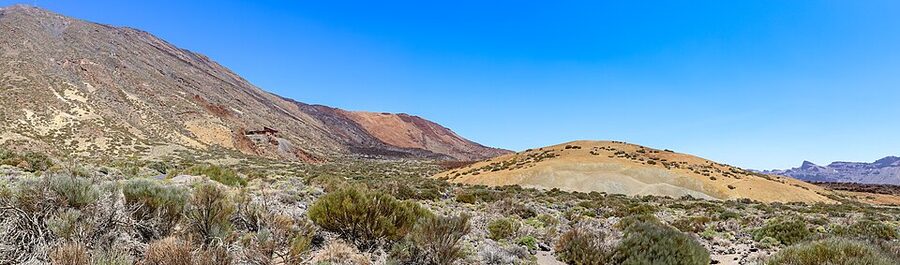 Teide cable car base station with cars parked outside