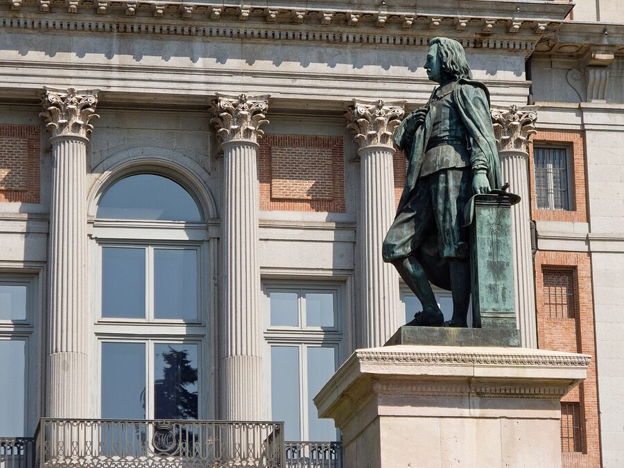 Statue of Murillo and Murillo Door south entrance to the Prado Museum