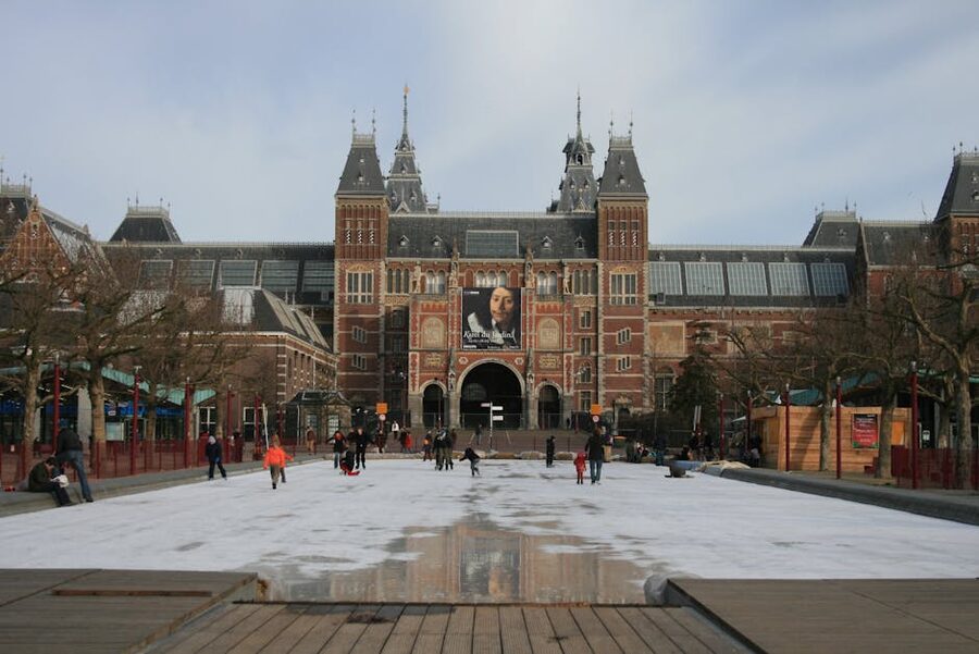 Museumplein winter ice skating in front of the Rijksmuseum Amsterdam