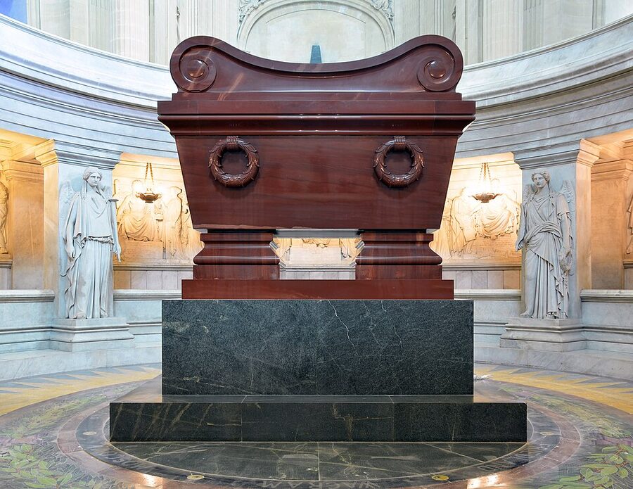 Napoleon Bonaparte tomb seen from the circular rail above the crypt
