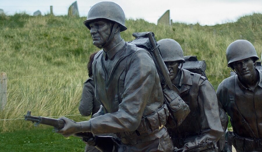 D-Day soldiers landing at Omaha Beach in June 1944 archival photograph