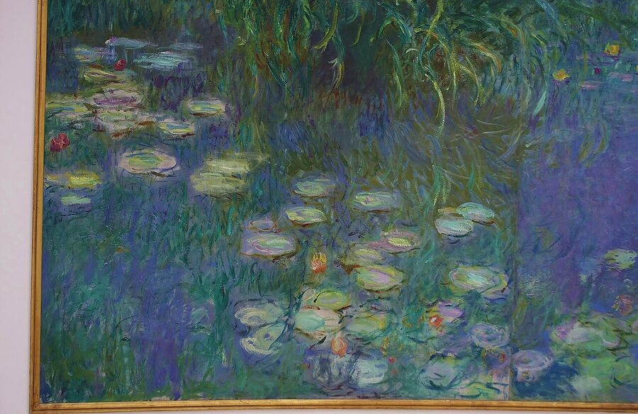 Curved Water Lilies panel inside the Orangerie oval room