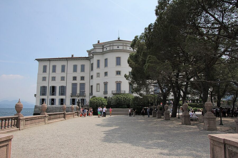 Palazzo Borromeo facade on Isola Bella