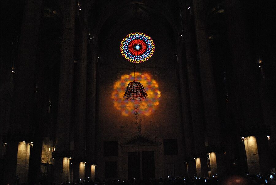 Festa de la Llum 2017 light projection rose window