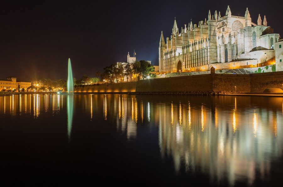 Palma Cathedral reflected at night with lights