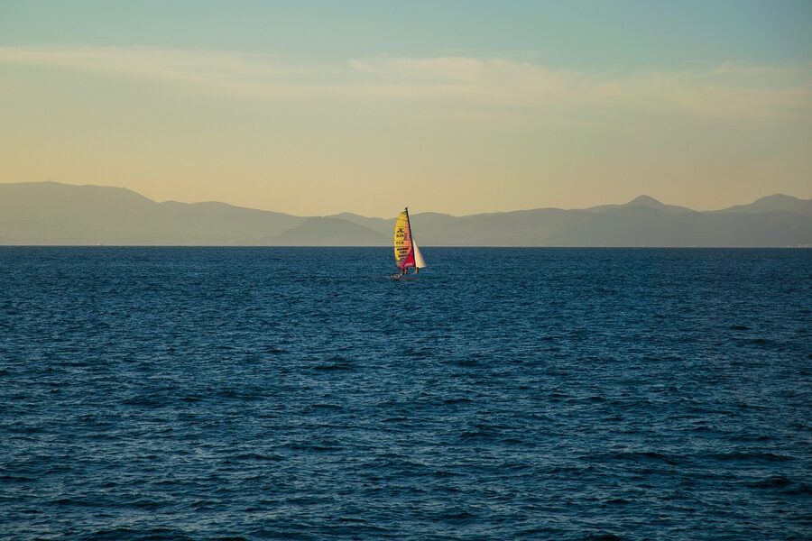 Formentera sailing boat horizon turquoise water