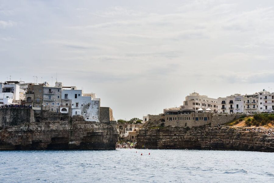 Polignano a Mare cliffside architecture