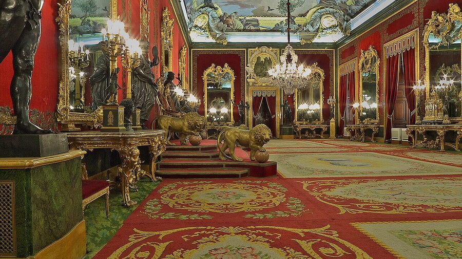 Salon del Trono Throne Room of Royal Palace Madrid