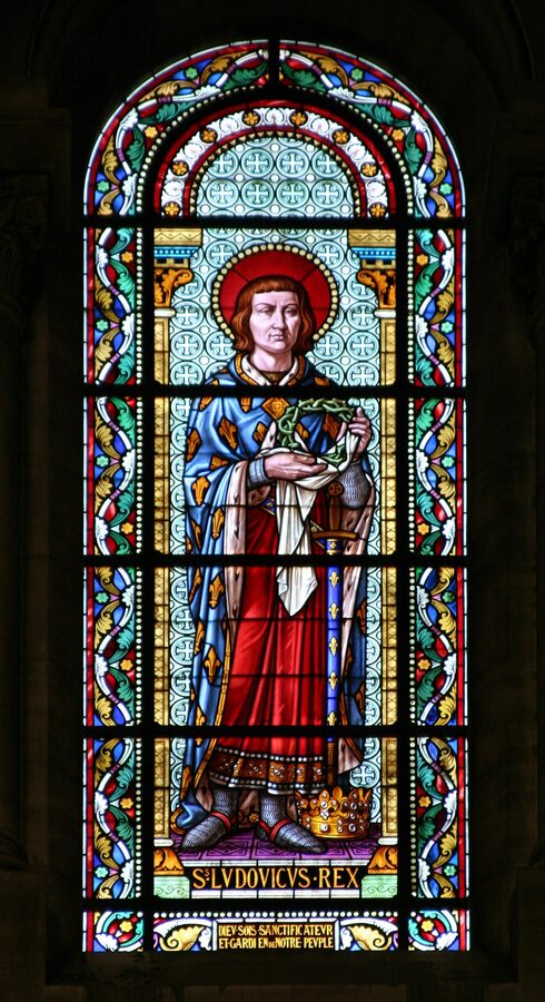 Saint Louis IX of France medieval statue