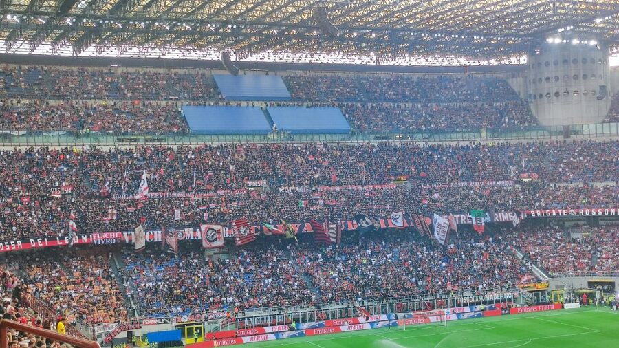 Curva Sud Milano AC Milan home end seating San Siro