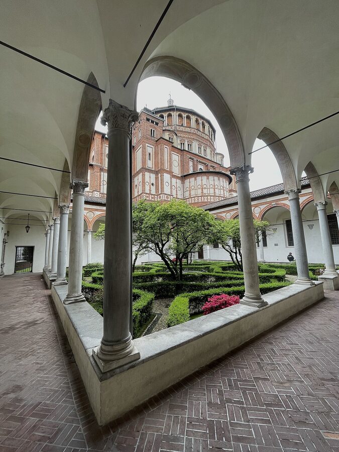 Chiostro delle Rane Bramante cloister Santa Maria delle Grazie