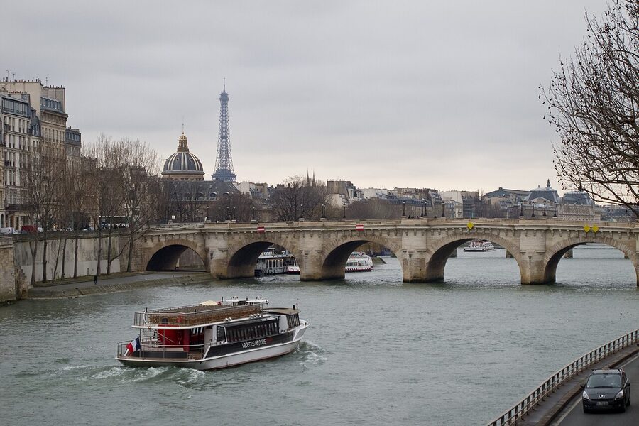 Vedettes de Paris cruise boat between Pont Neuf and the Eiffel Tower on the Seine