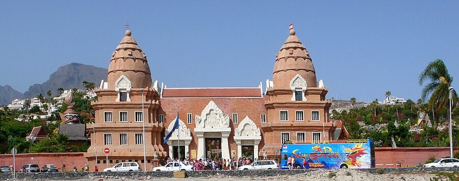 Siam Park entrance gate