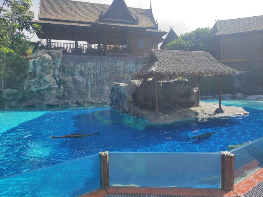 Thai temple entrance pavilion at Siam Park
