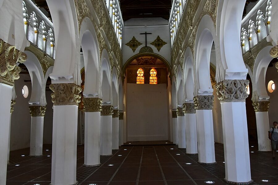 Five-aisle interior of the Synagogue of Santa María la Blanca, 12th-century Toledo