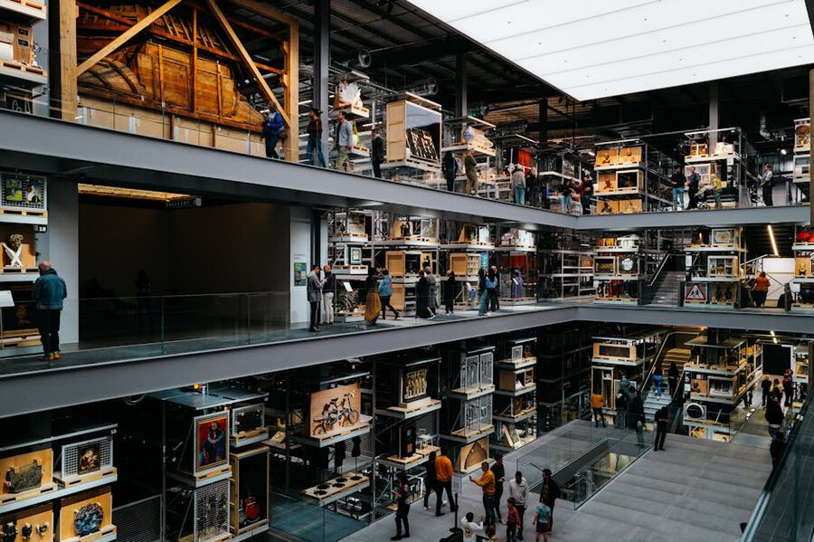 Modern museum interior with multi-level layout similar to the Upside Down Museum Amsterdam