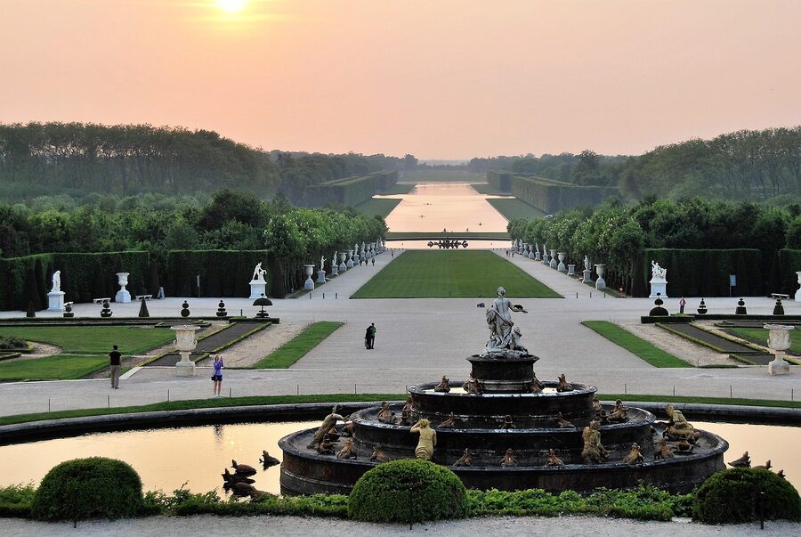 Versailles fountain park